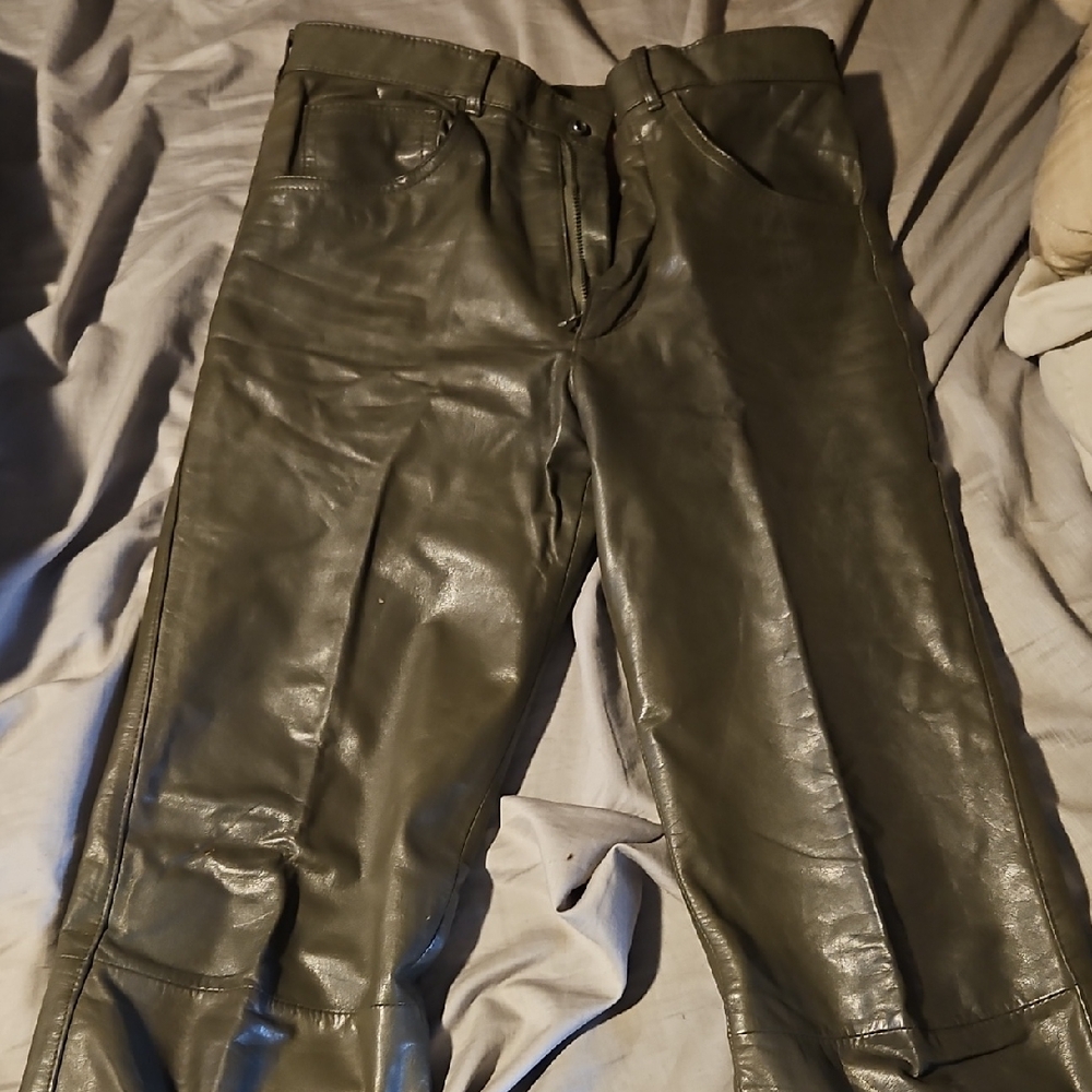 Men's Green Leather Relaxed Jeans